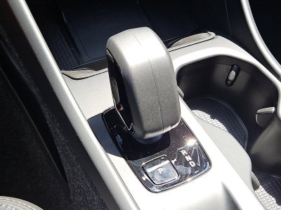 2026 Volvo XC40 B5 AWD Core