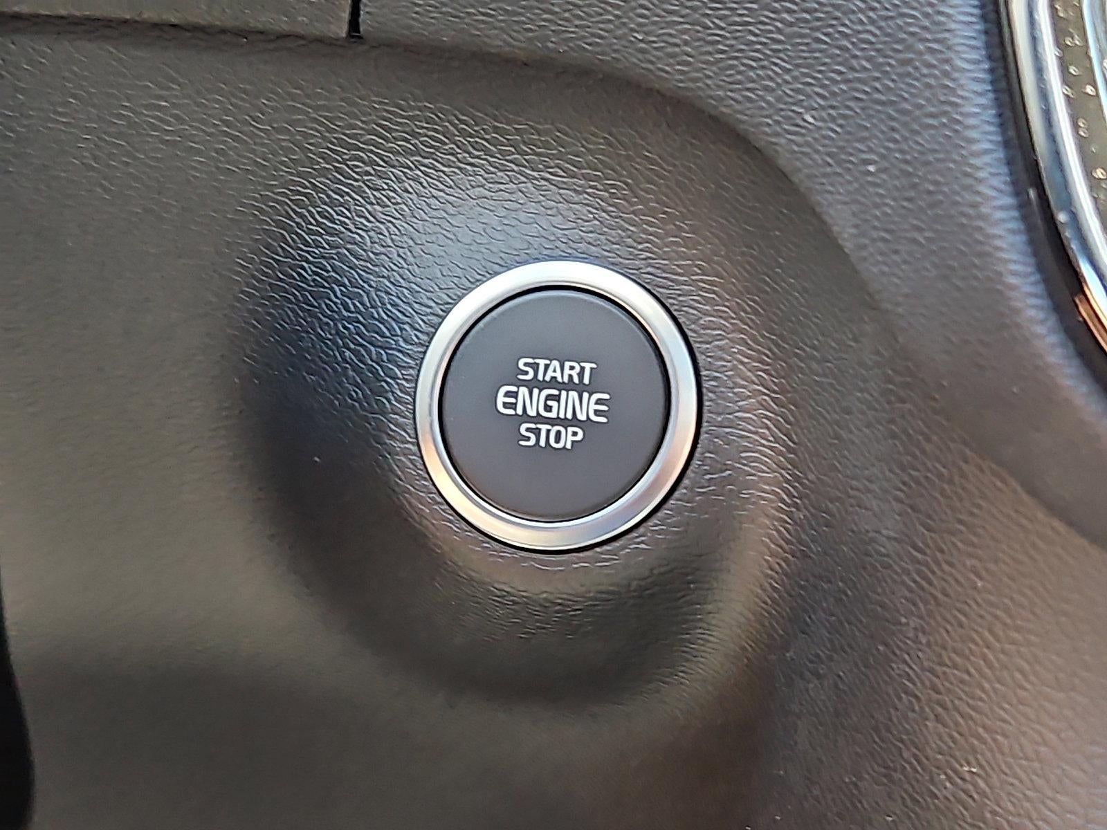 2026 Volvo XC40 B5 AWD Core