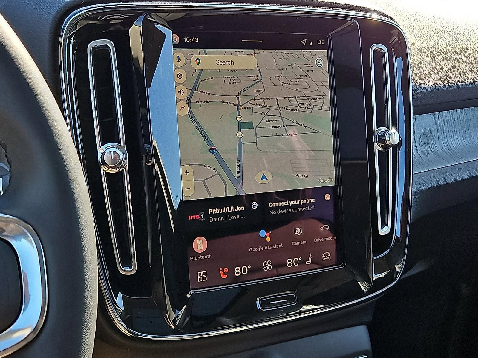 2026 Volvo XC40 B5 AWD Core