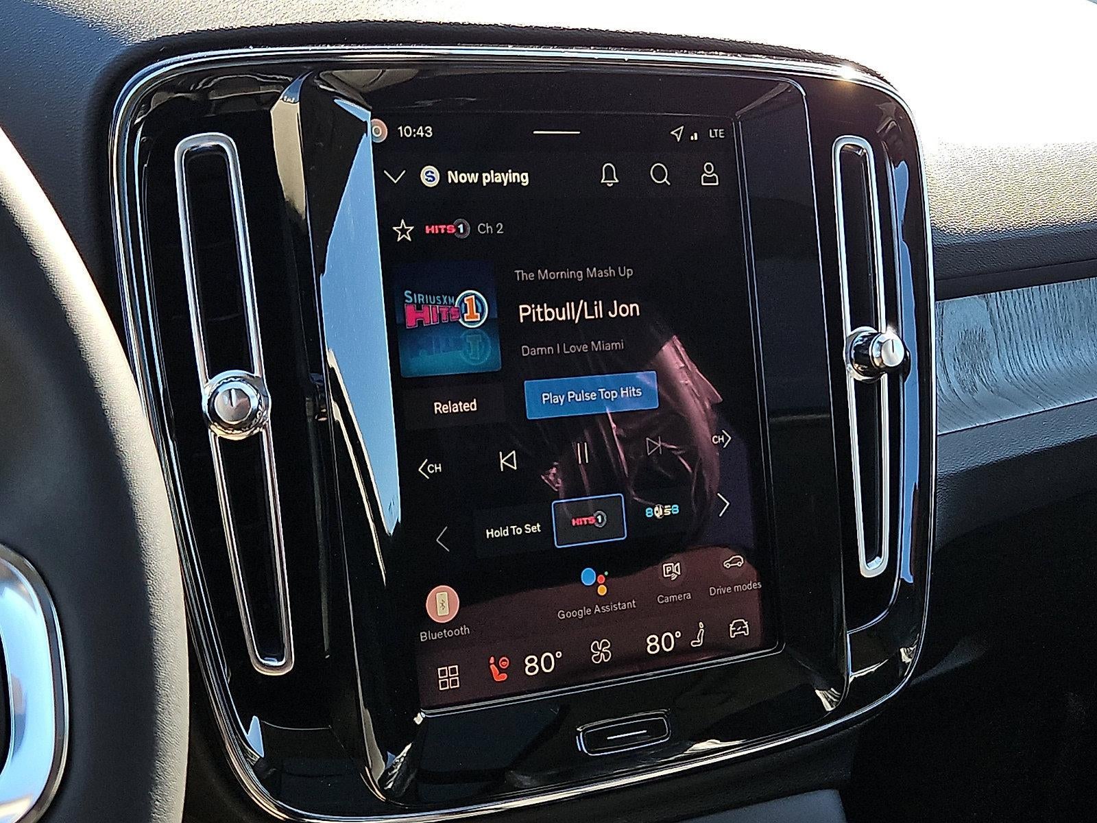 2026 Volvo XC40 B5 AWD Core