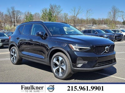 2026 Volvo XC40 B5 AWD Core