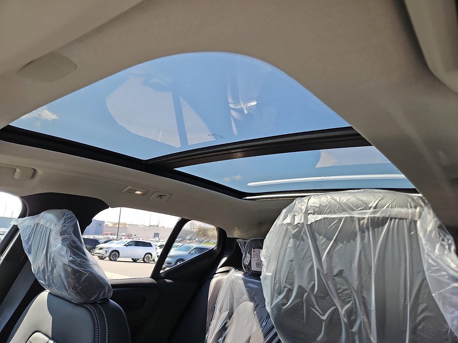 2026 Volvo XC40 B5 AWD Core