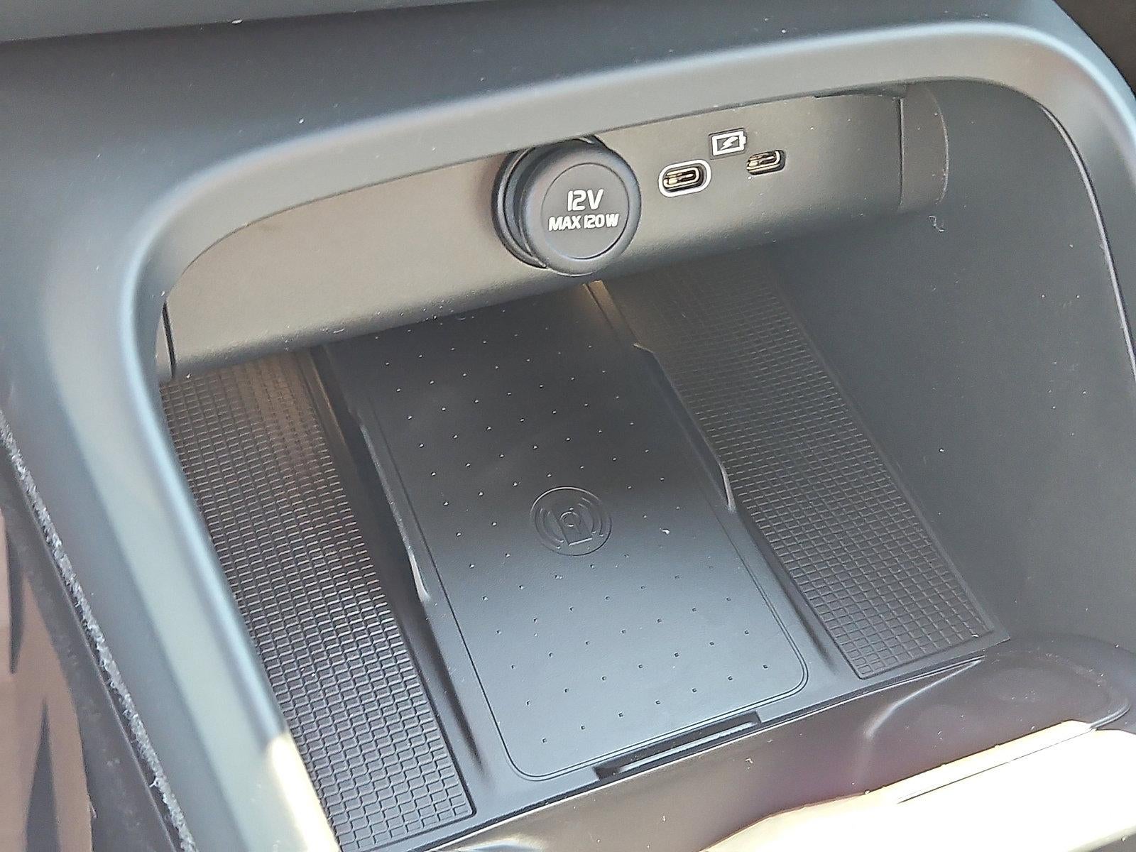 2026 Volvo XC40 B5 AWD Core