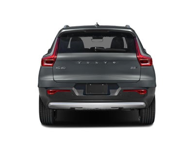2024 Volvo XC40 B5 AWD Core Bright Theme