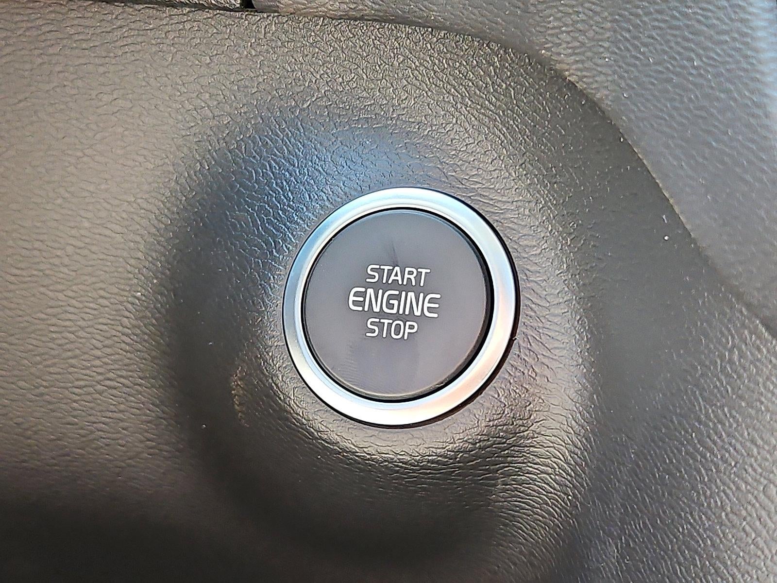 2026 Volvo XC40 B5 AWD Core