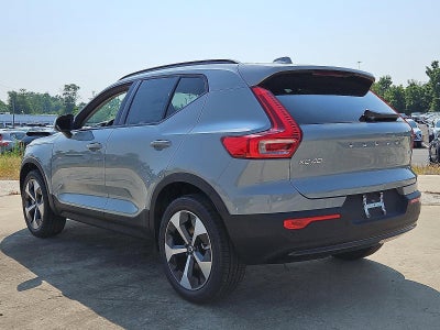 2026 Volvo XC40 B5 AWD Core