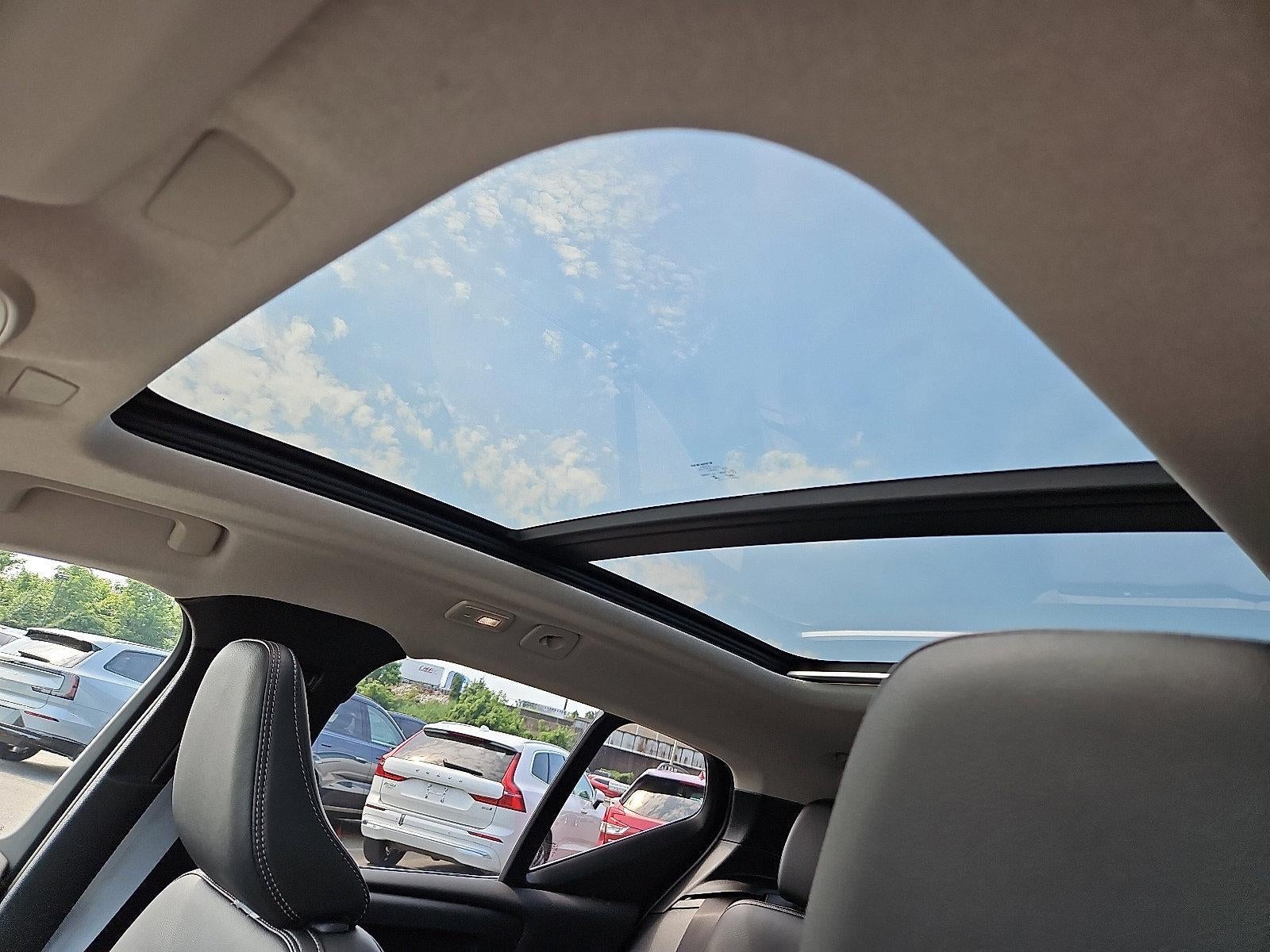 2026 Volvo XC40 B5 AWD Core