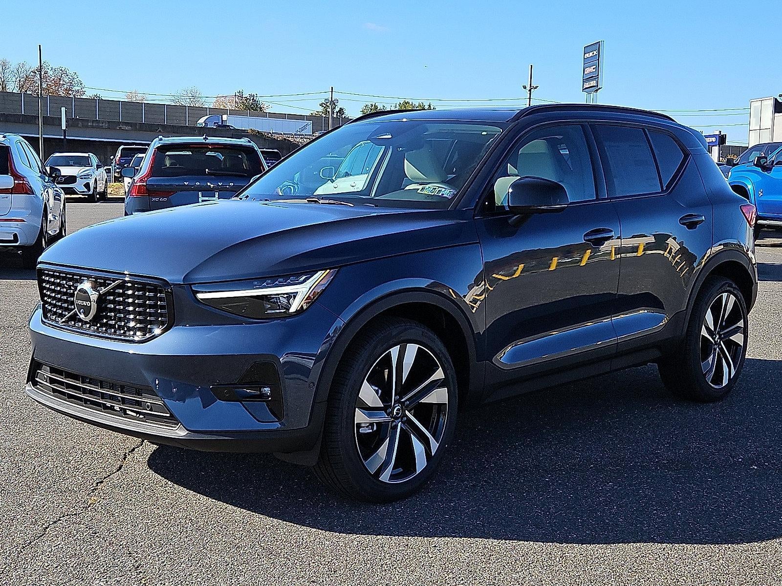 2026 Volvo XC40 B5 AWD Ultra