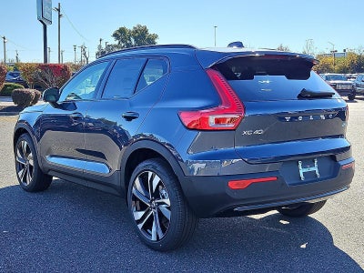 2026 Volvo XC40 B5 AWD Ultra