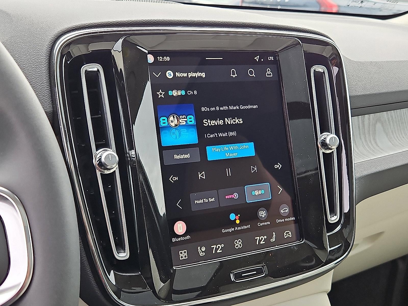 2026 Volvo XC40 B5 AWD Ultra