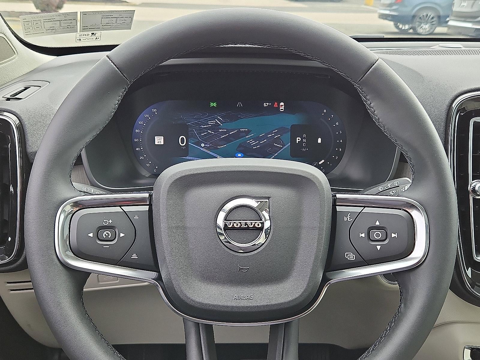 2026 Volvo XC40 B5 AWD Ultra