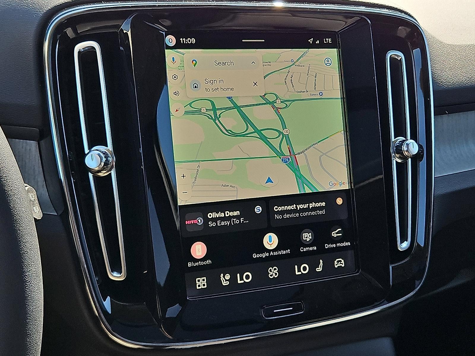 2026 Volvo XC40 B5 AWD Ultra