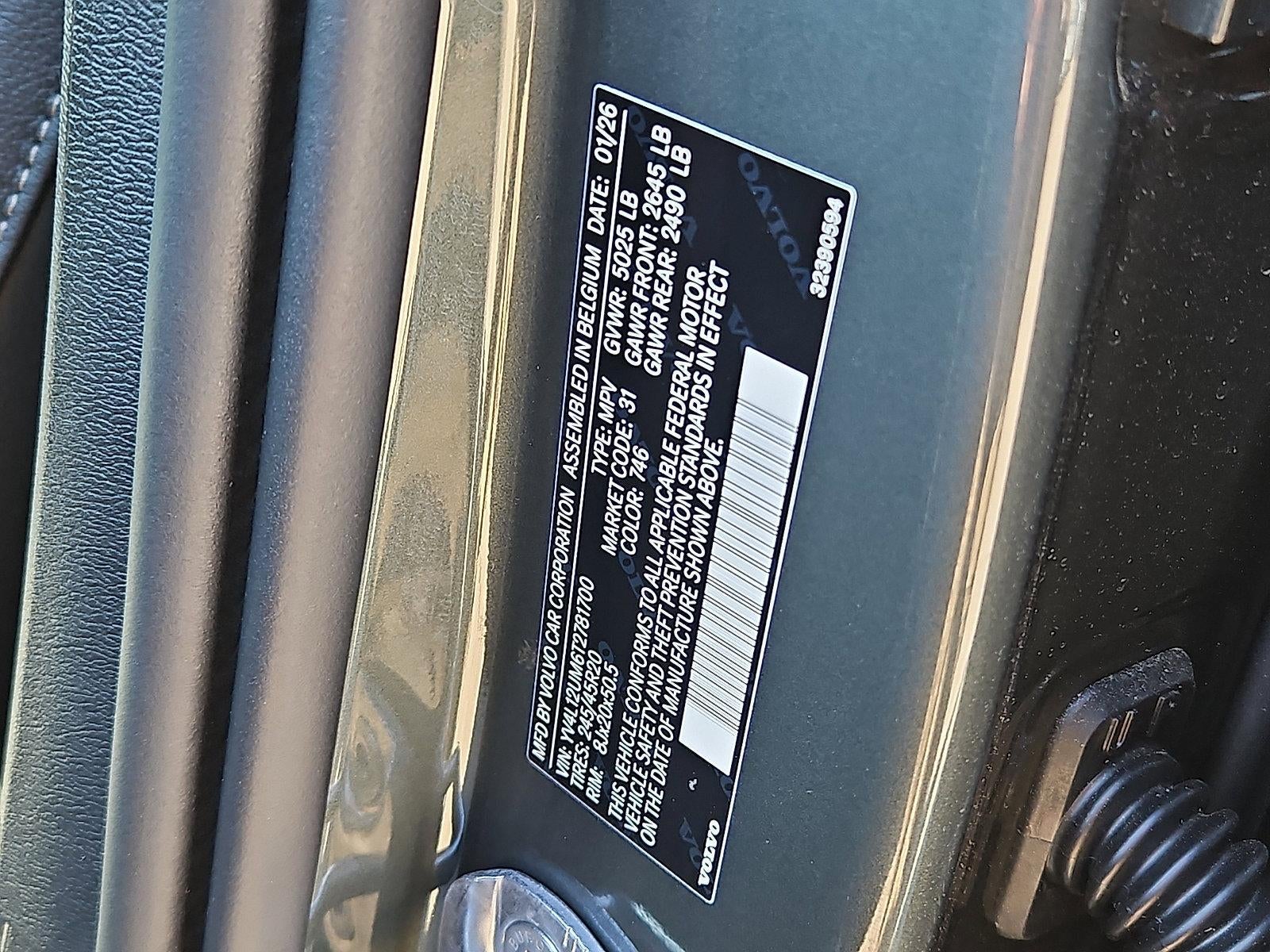 2026 Volvo XC40 B5 AWD Ultra