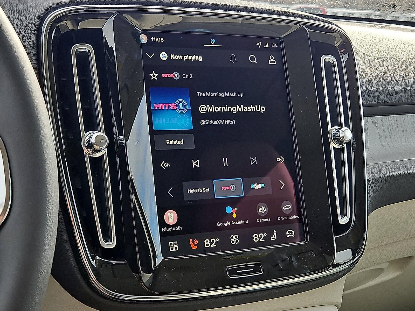 2026 Volvo XC40 B5 AWD Ultra