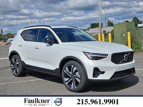 2026 Volvo XC40 B5 AWD Ultra