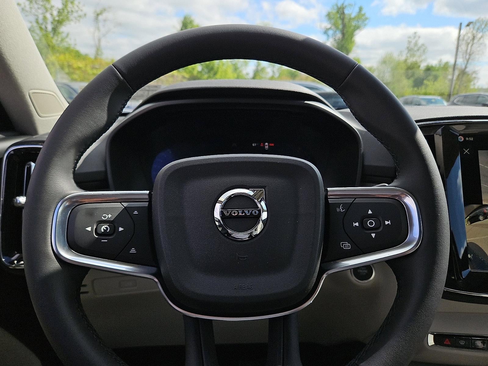 2026 Volvo XC40 B5 AWD Ultra