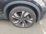 2023 Volvo XC40 B5 AWD Plus Bright Theme