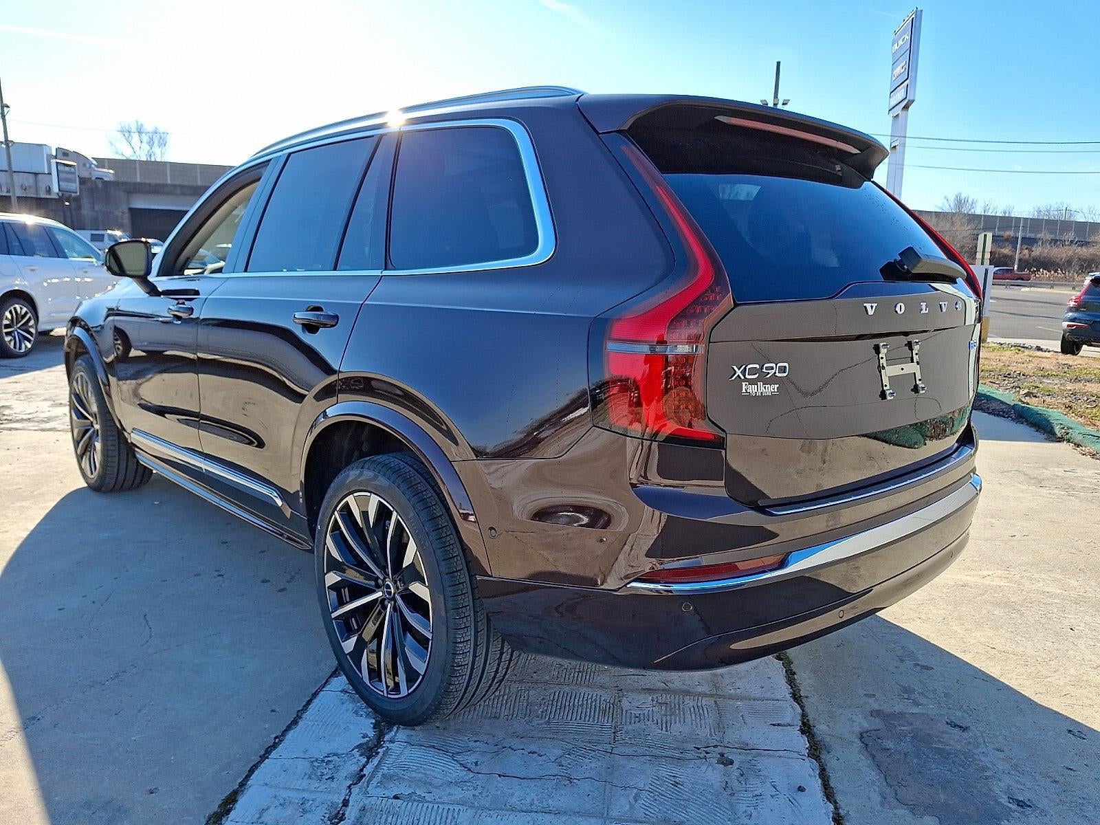 2026 Volvo XC90 B5 AWD Plus 7-Seater