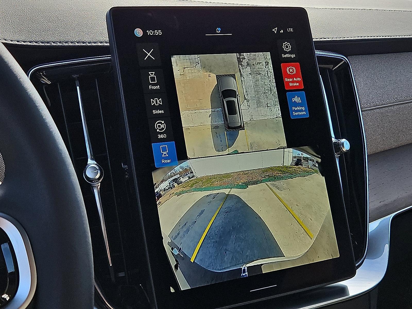 2026 Volvo XC90 B5 AWD Plus 7-Seater