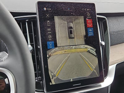 2026 Volvo XC90 B5 AWD Plus 7-Seater