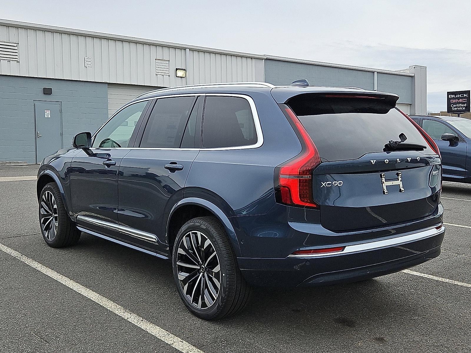 2026 Volvo XC90 B5 AWD Plus 7-Seater