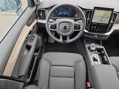 2026 Volvo XC90 B5 AWD Plus 7-Seater
