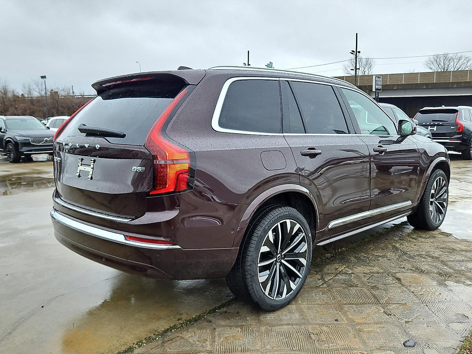 2026 Volvo XC90 B5 AWD Plus 7-Seater