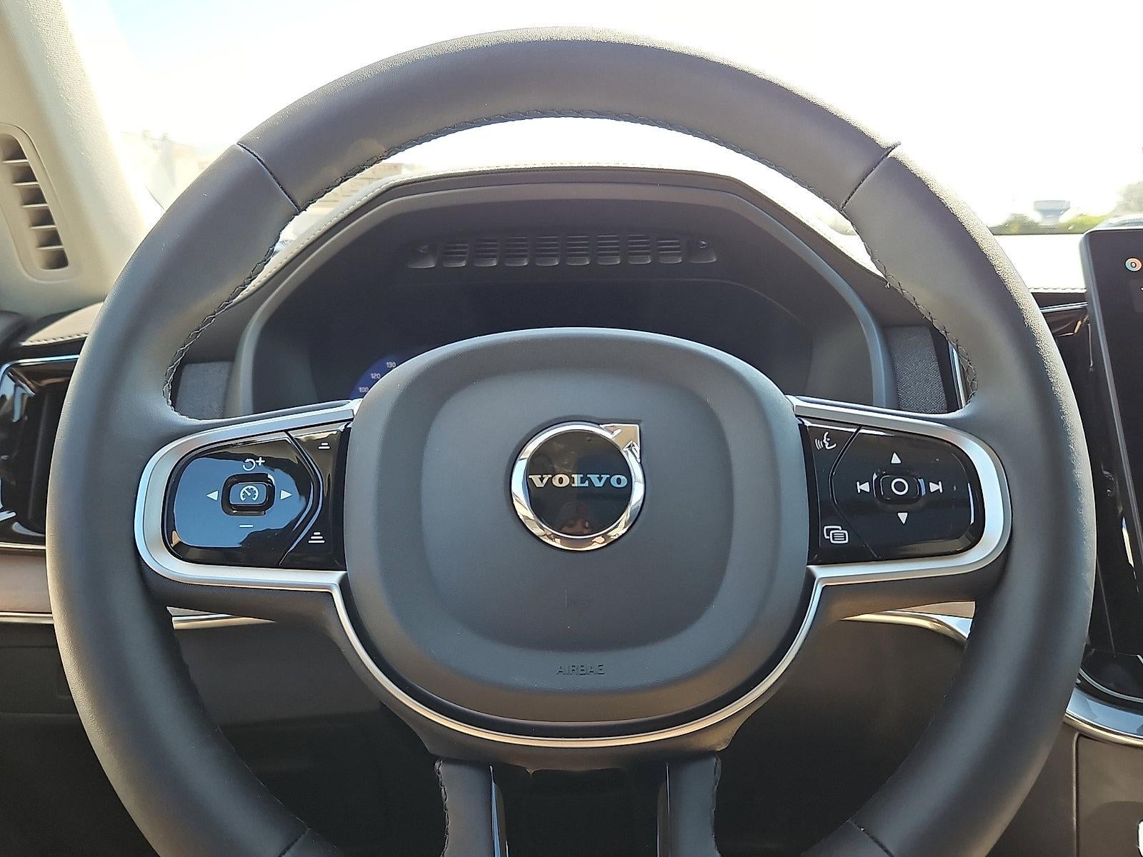 2026 Volvo XC90 B5 AWD Core 7-Seater