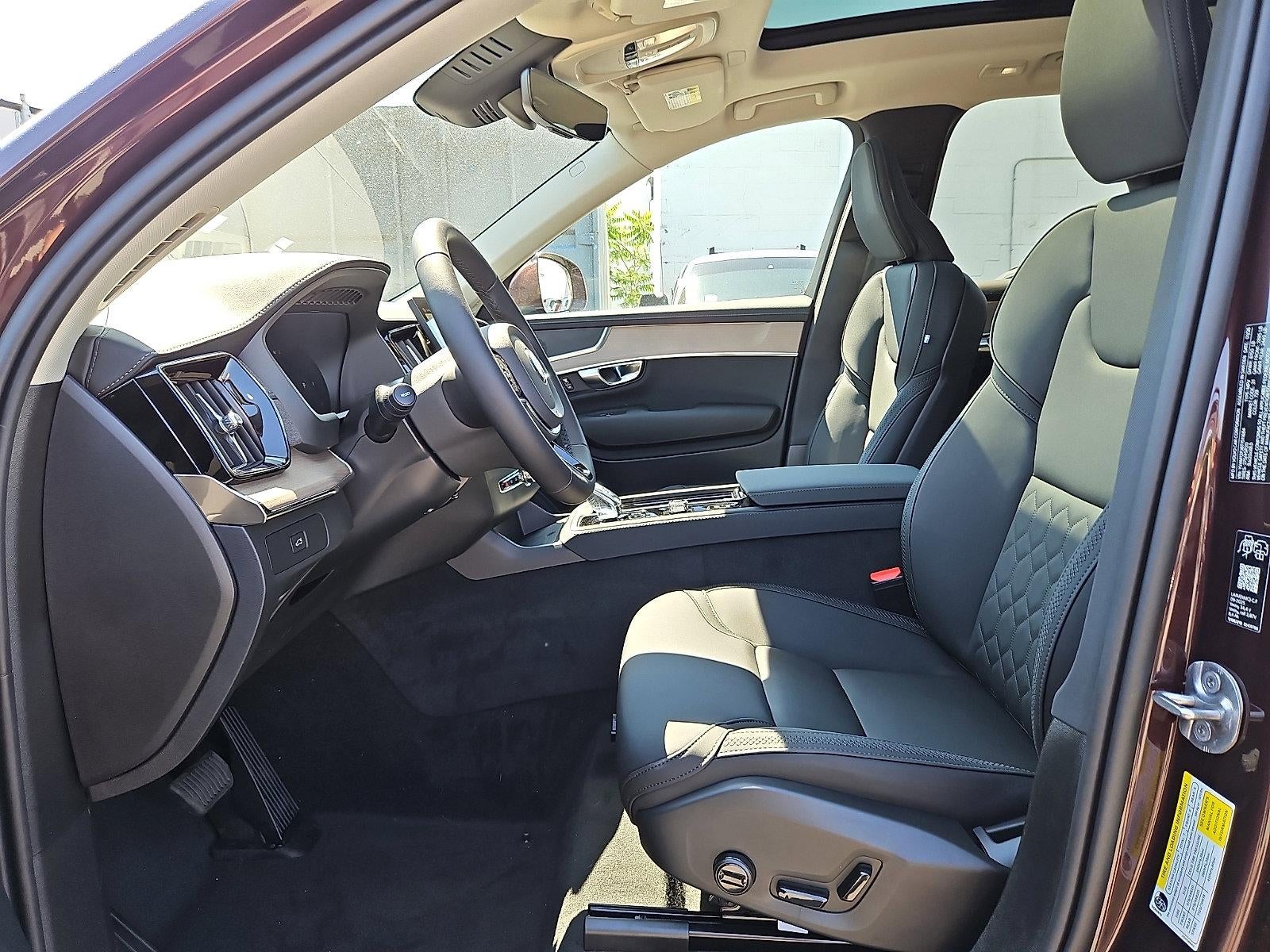 2026 Volvo XC90 B5 AWD Core 7-Seater