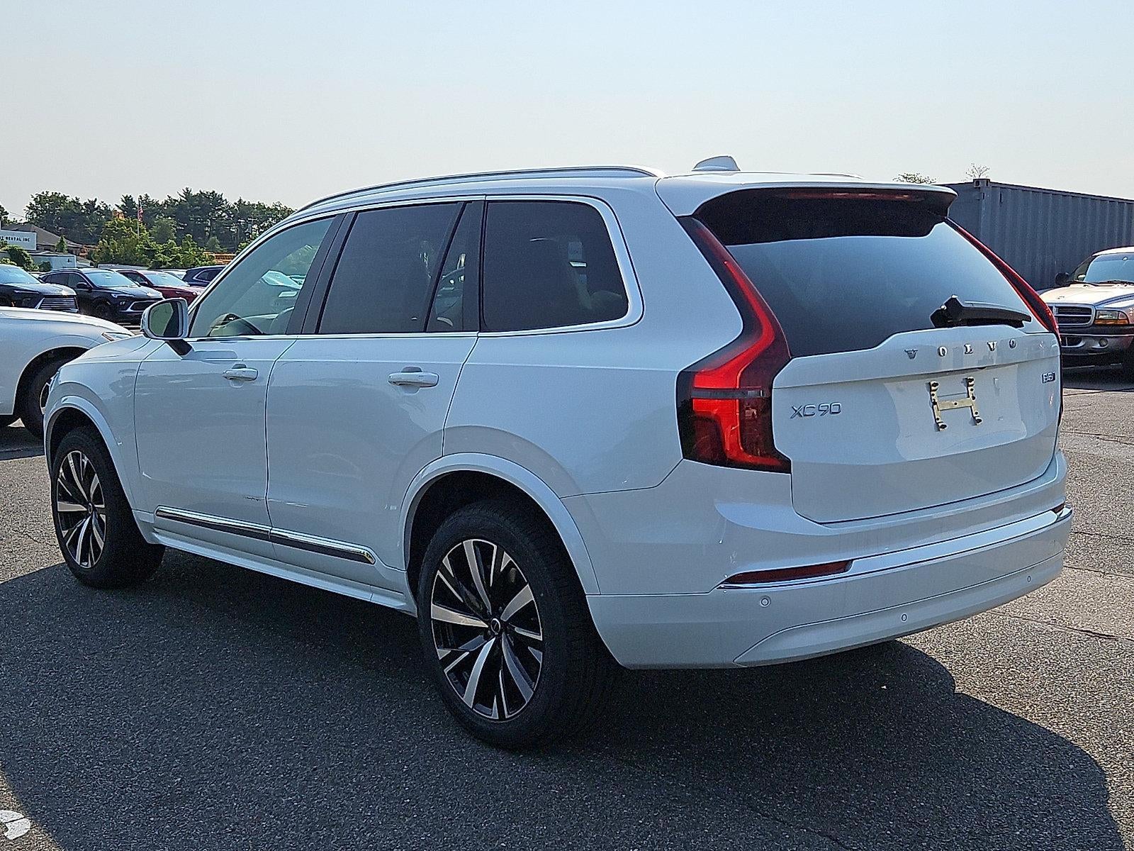 2026 Volvo XC90 B5 AWD Core 7-Seater