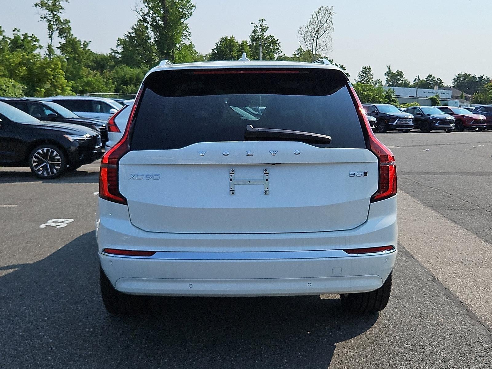 2026 Volvo XC90 B5 AWD Core 7-Seater