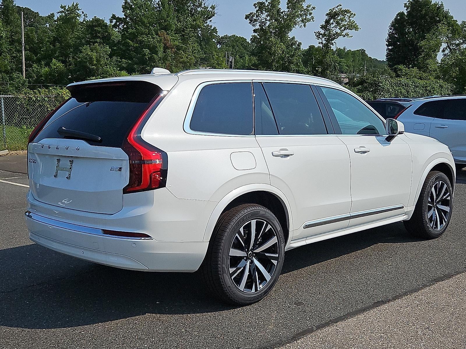 2026 Volvo XC90 B5 AWD Core 7-Seater