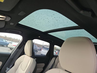 2026 Volvo XC60 B5 AWD Plus