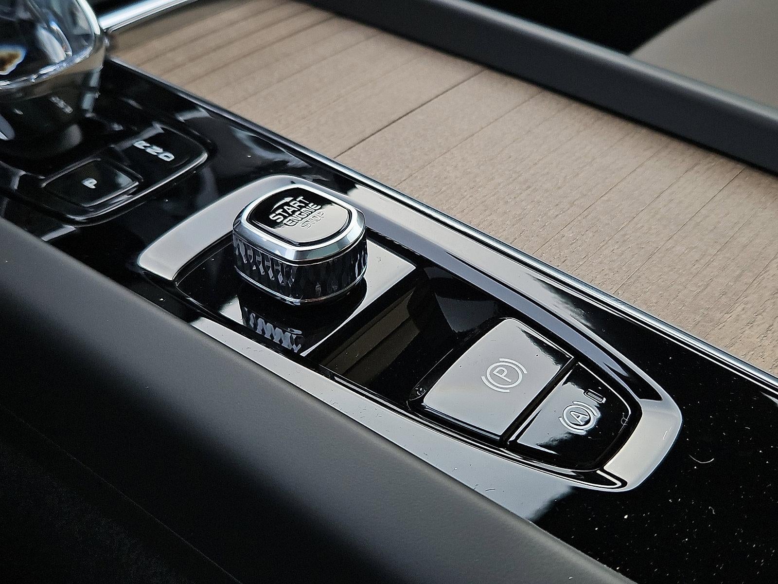 2026 Volvo XC60 B5 AWD Plus