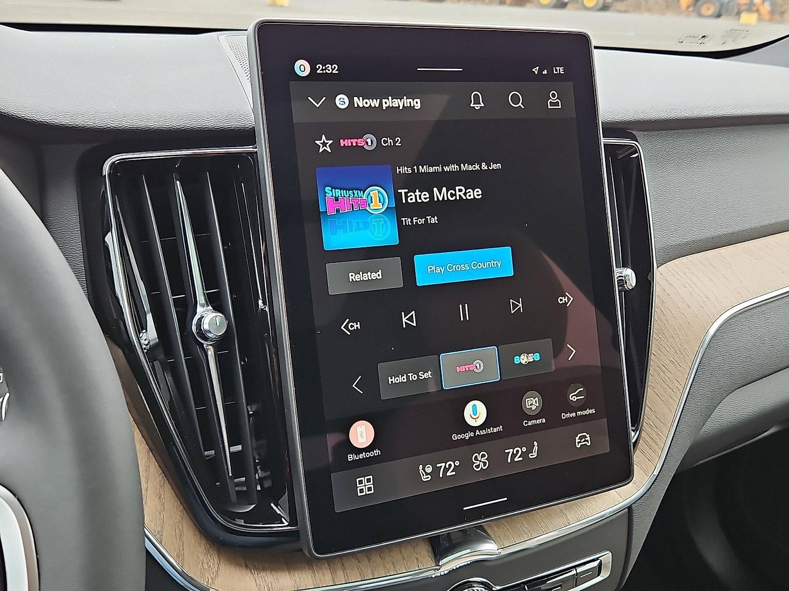 2026 Volvo XC60 B5 AWD Plus