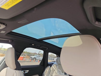 2026 Volvo XC60 B5 AWD Plus