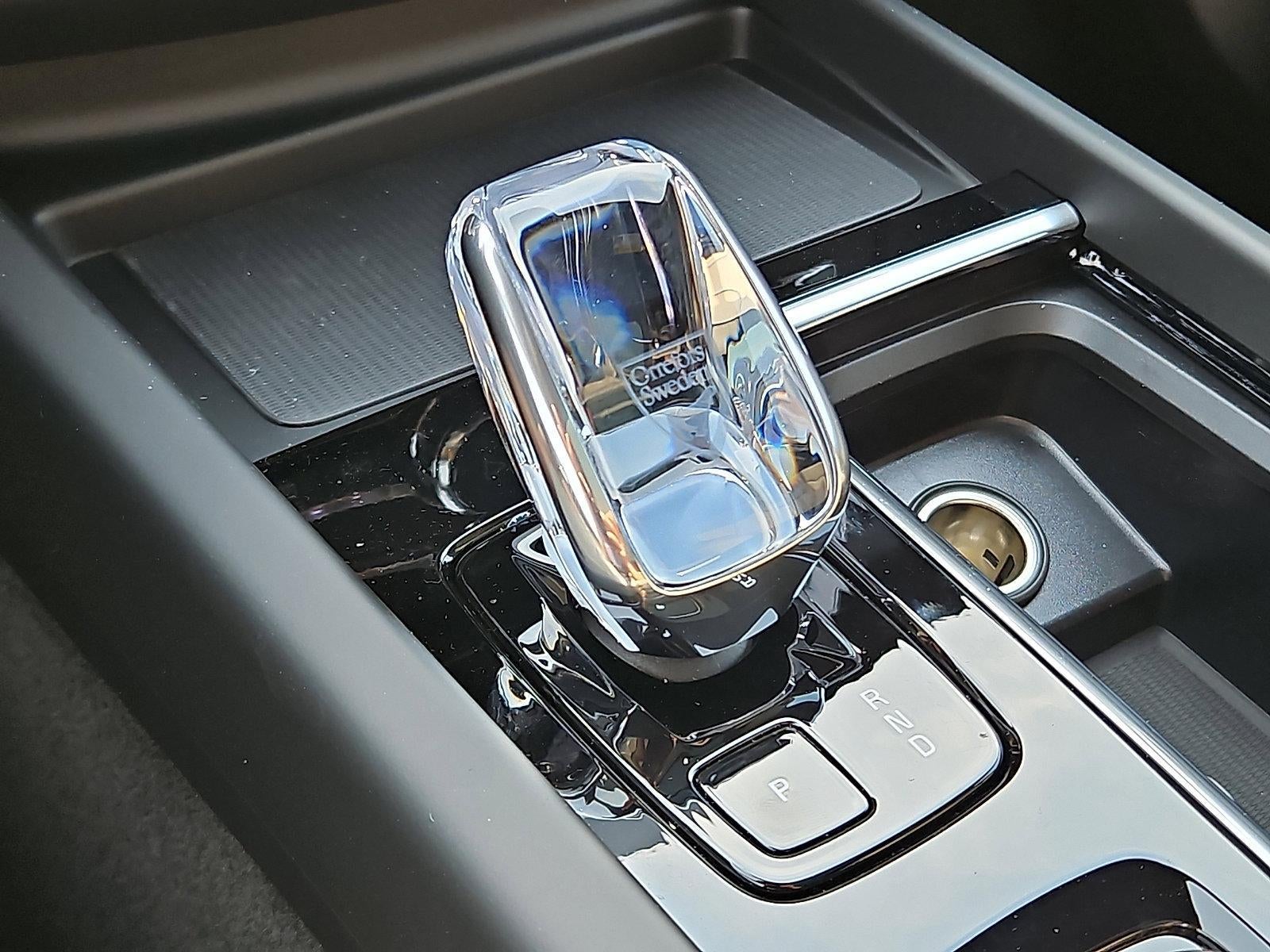 2026 Volvo XC60 B5 AWD Plus