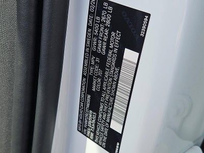 2026 Volvo XC60 B5 AWD Plus