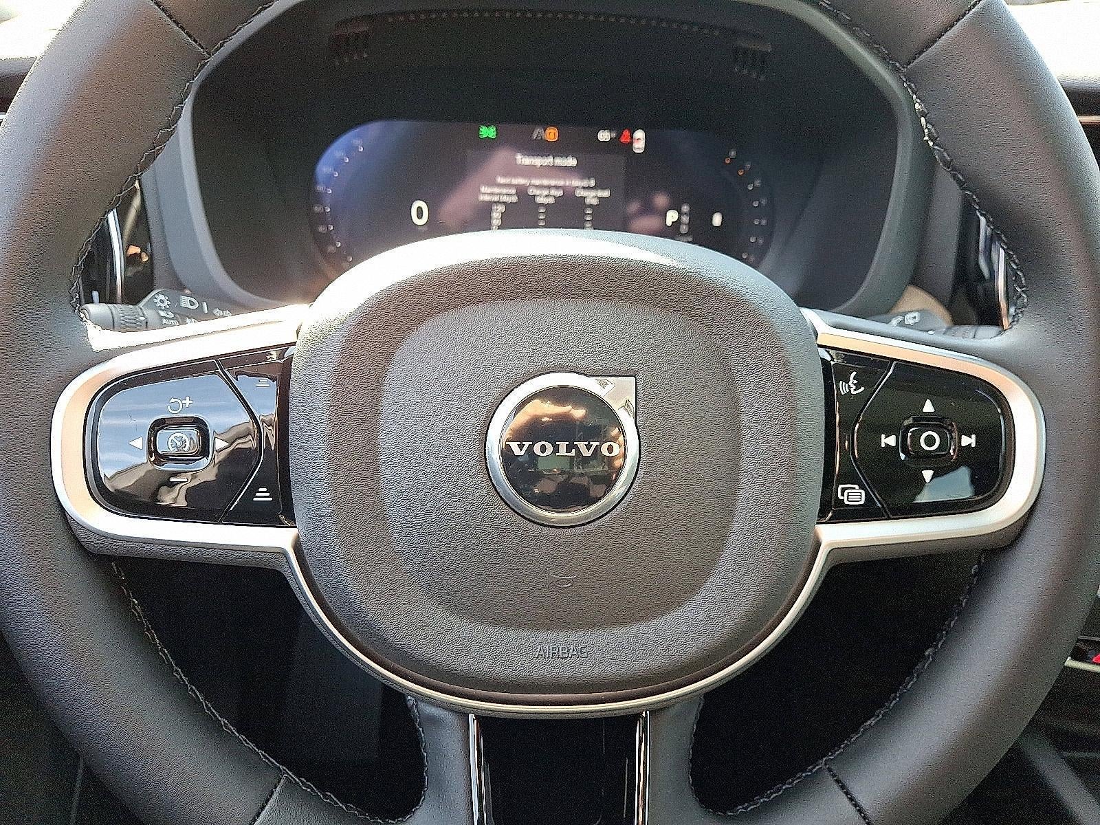 2026 Volvo XC60 B5 AWD Plus