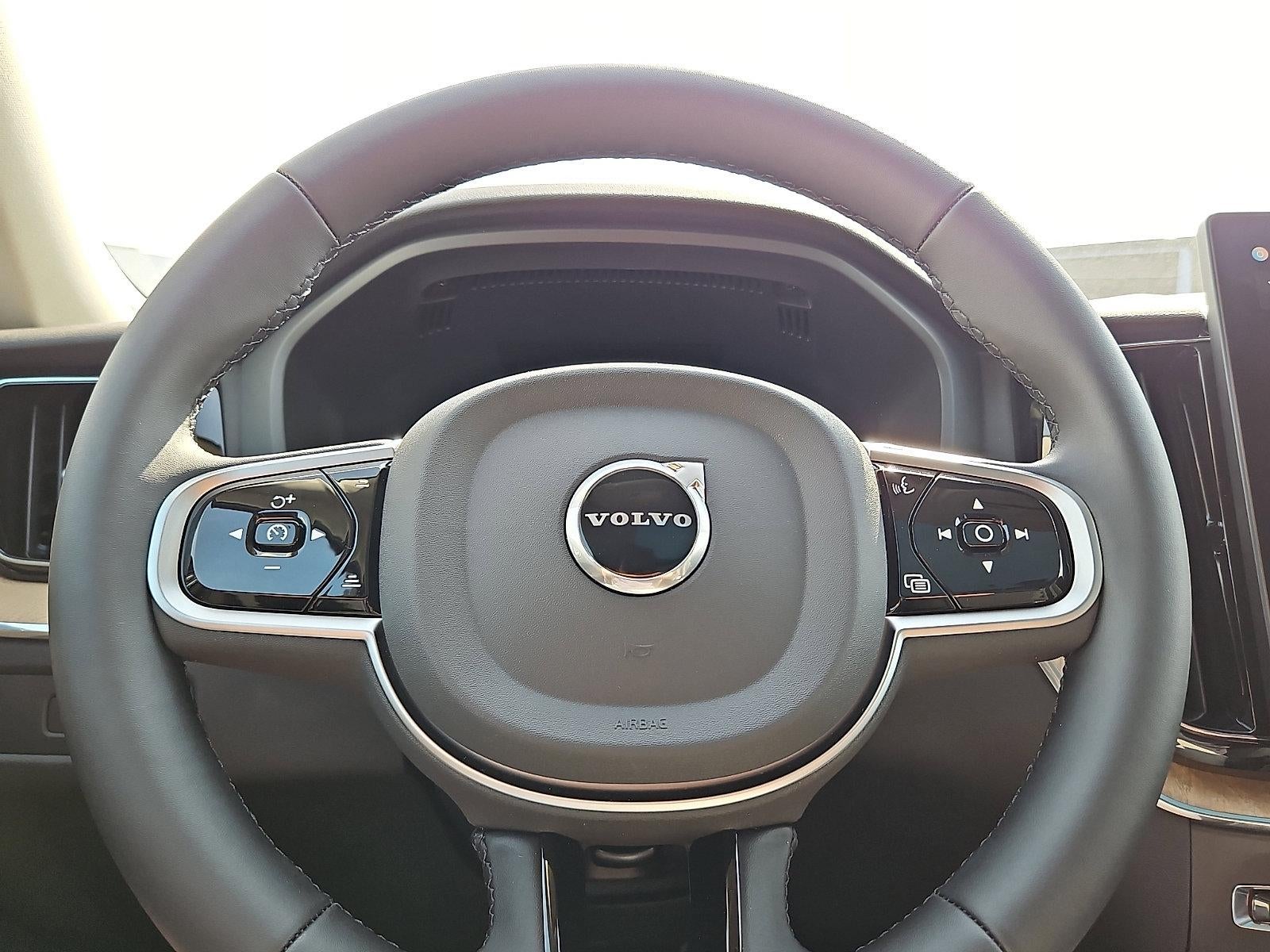 2026 Volvo XC60 B5 AWD Plus