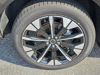 2026 Volvo XC60 B5 AWD Plus