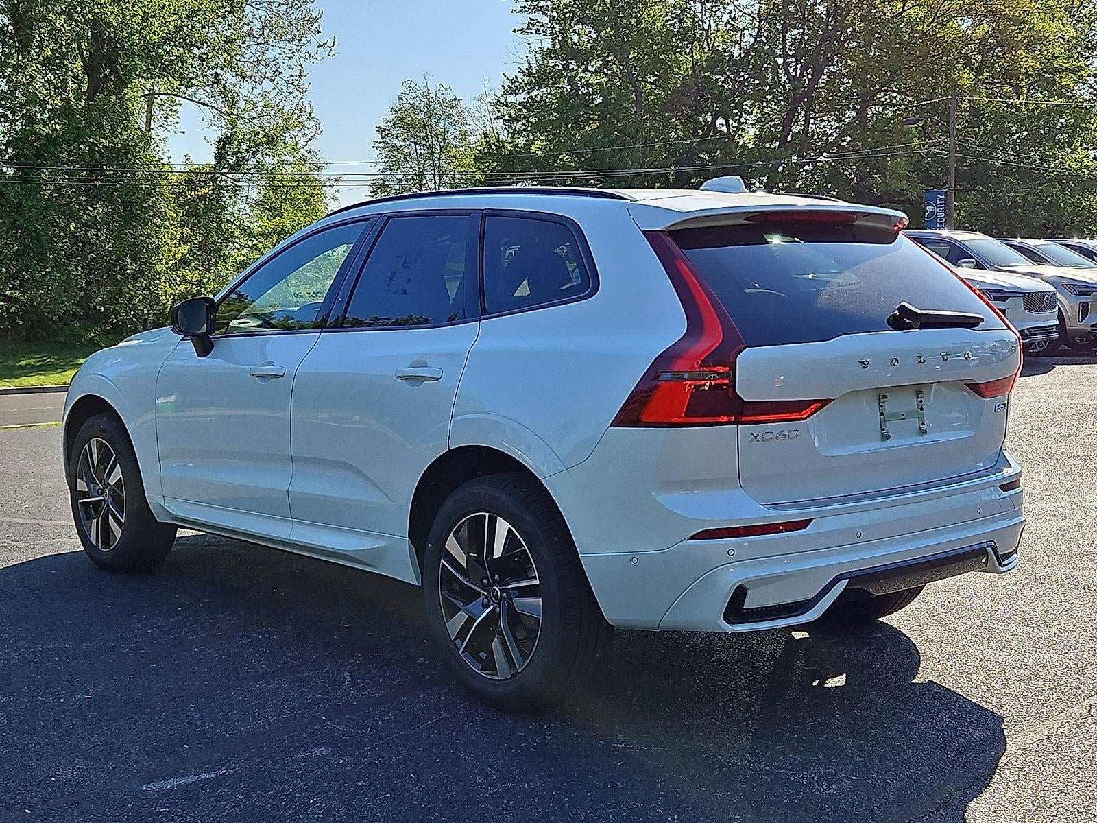 2026 Volvo XC60 B5 AWD Plus