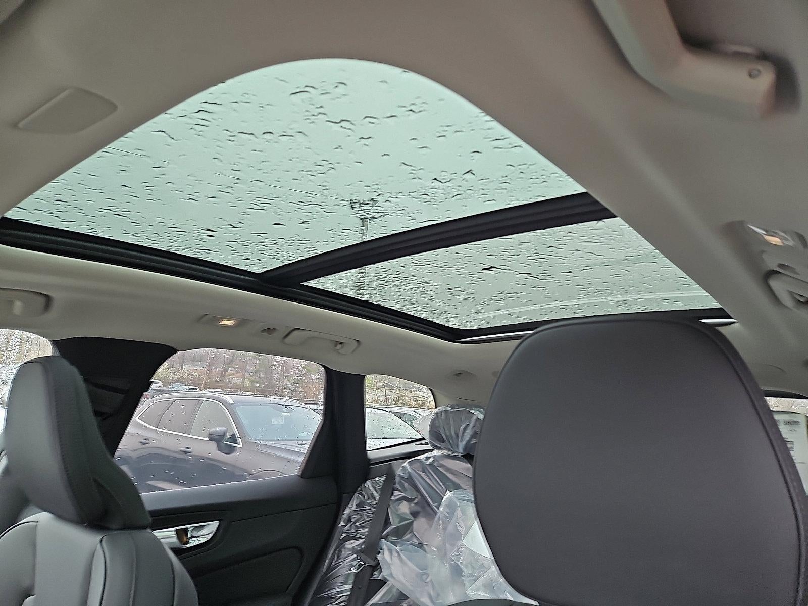 2026 Volvo XC60 B5 AWD Plus