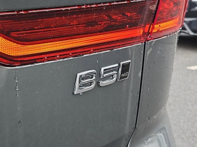 2026 Volvo XC60 B5 AWD Plus