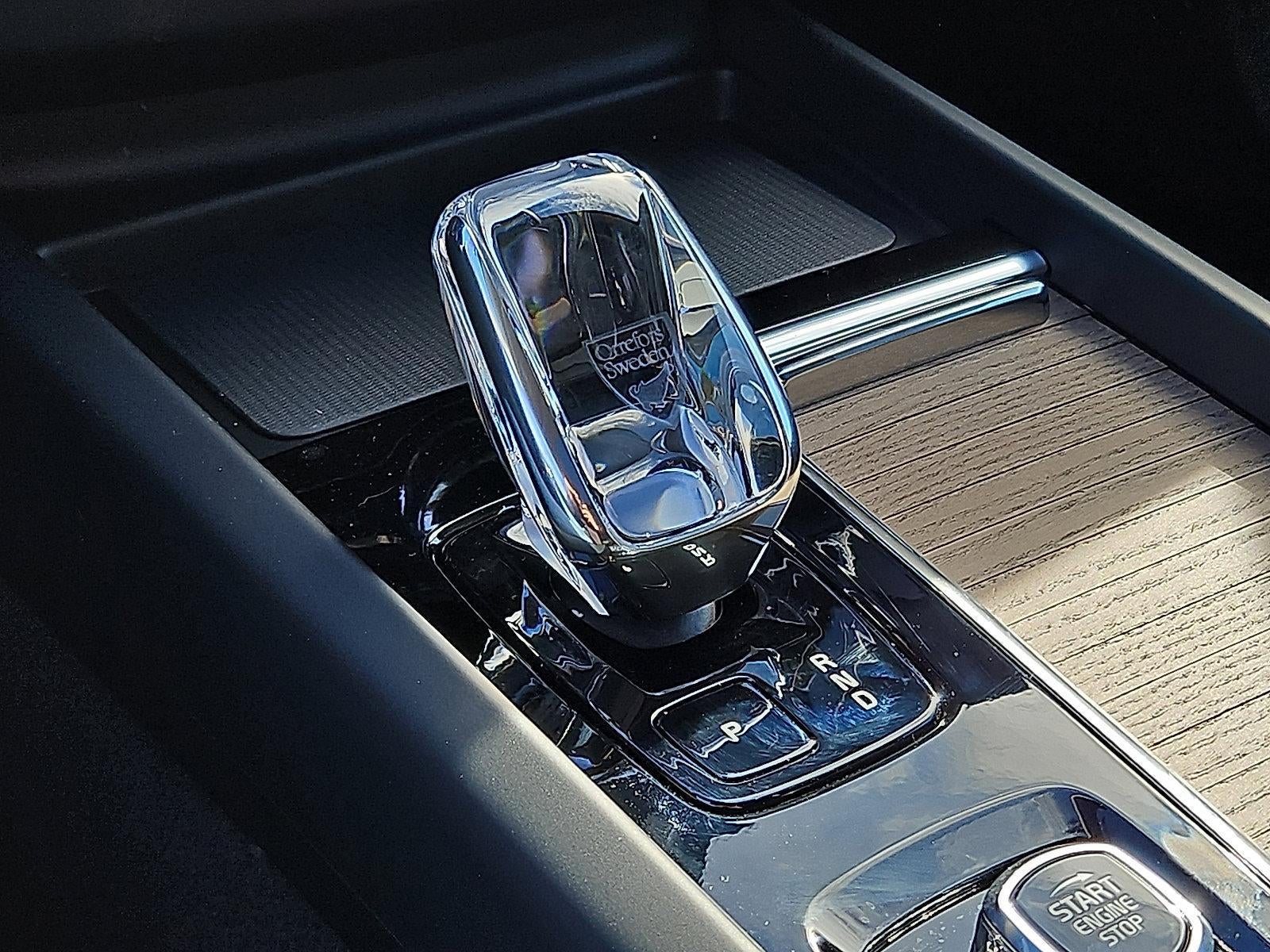 2026 Volvo XC60 B5 AWD Plus