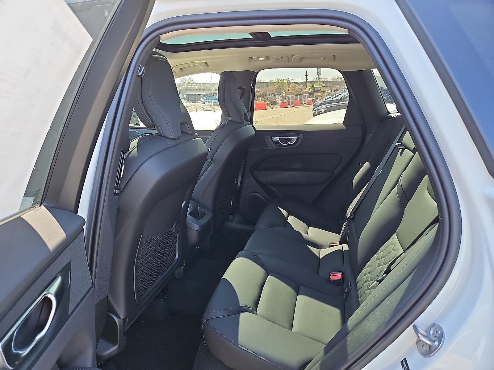 2026 Volvo XC60 B5 AWD Plus