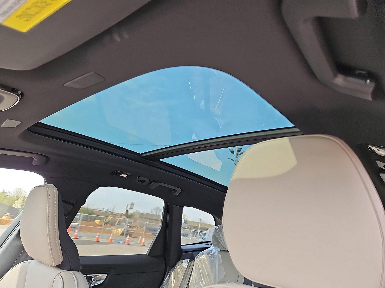 2026 Volvo XC60 B5 AWD Plus