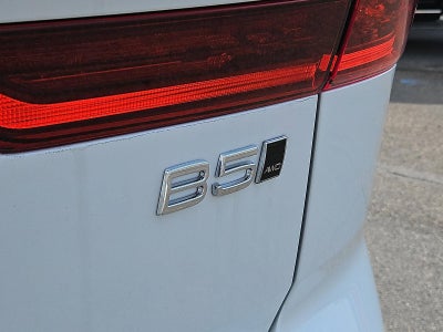 2026 Volvo XC60 B5 AWD Plus