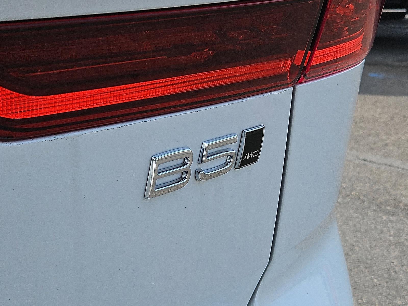 2026 Volvo XC60 B5 AWD Plus