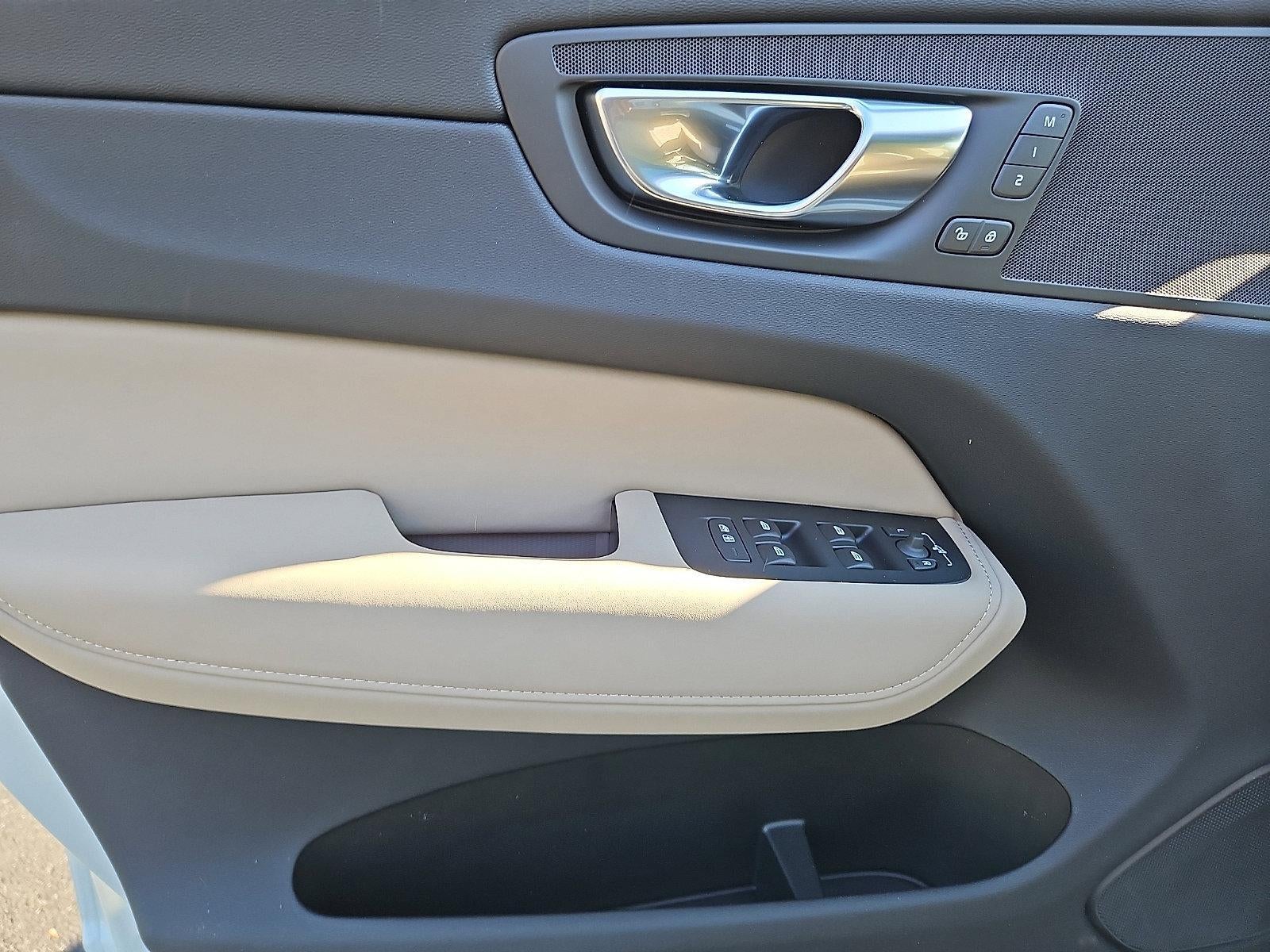 2026 Volvo XC60 B5 AWD Plus